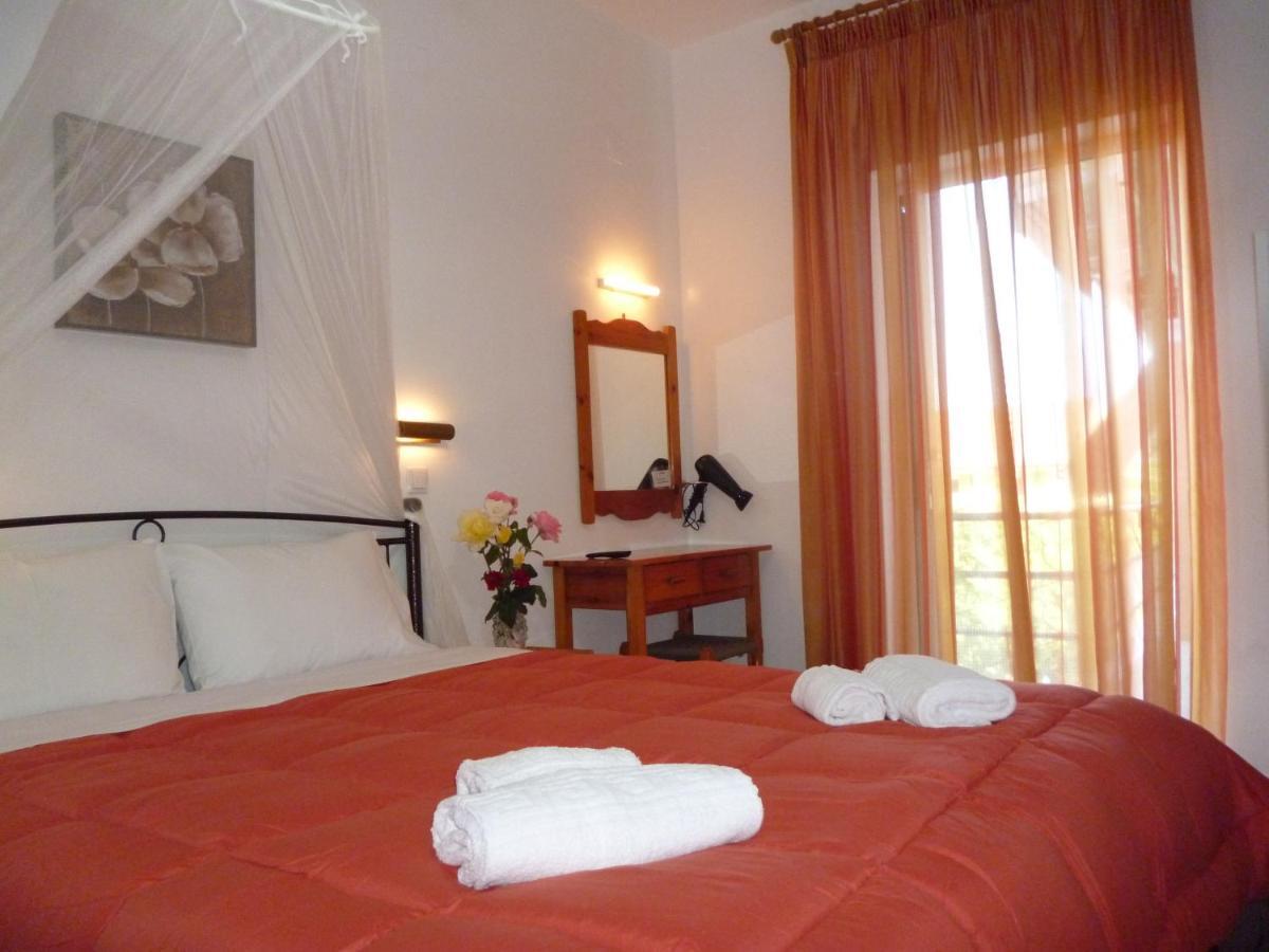 Kostas Apartments & Studios Agios Georgios Pagon Exteriér fotografie