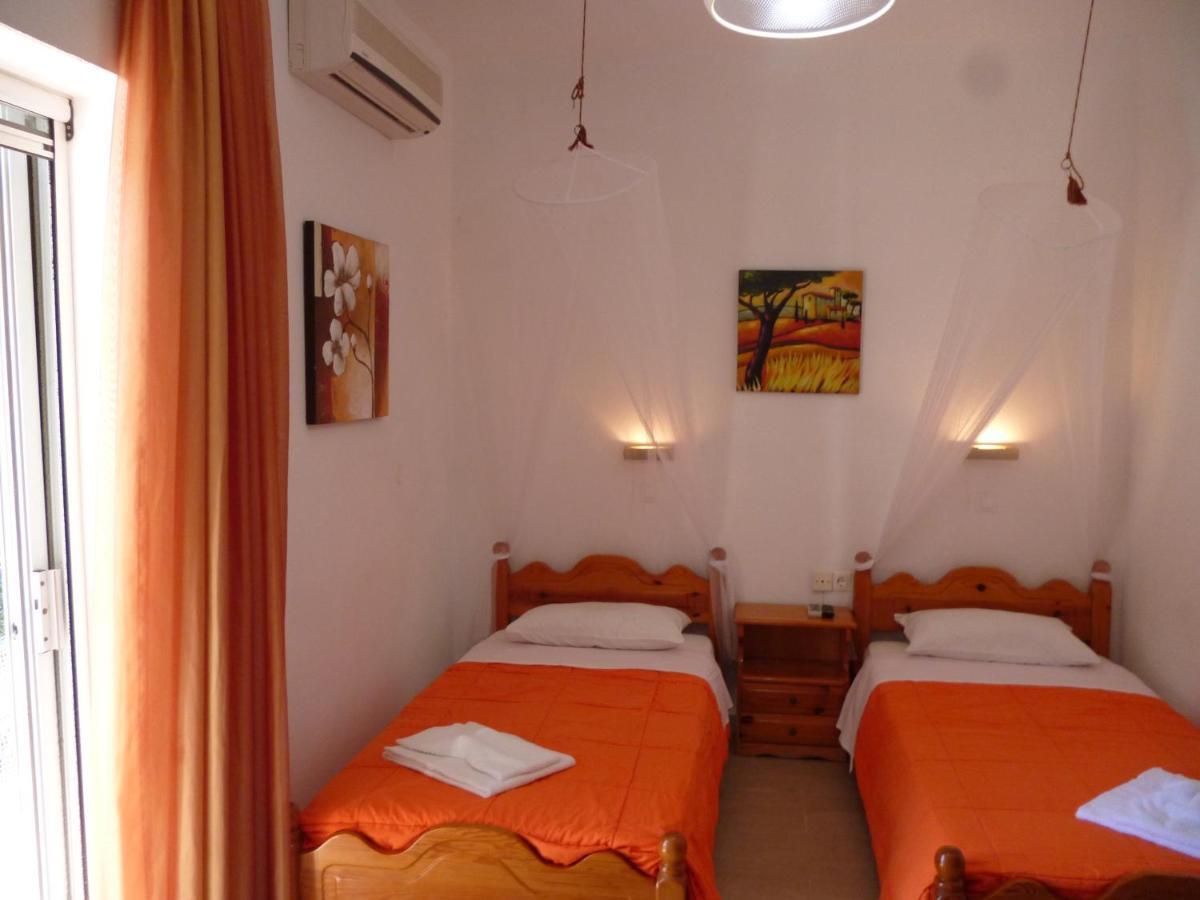 Kostas Apartments & Studios Agios Georgios Pagon Exteriér fotografie
