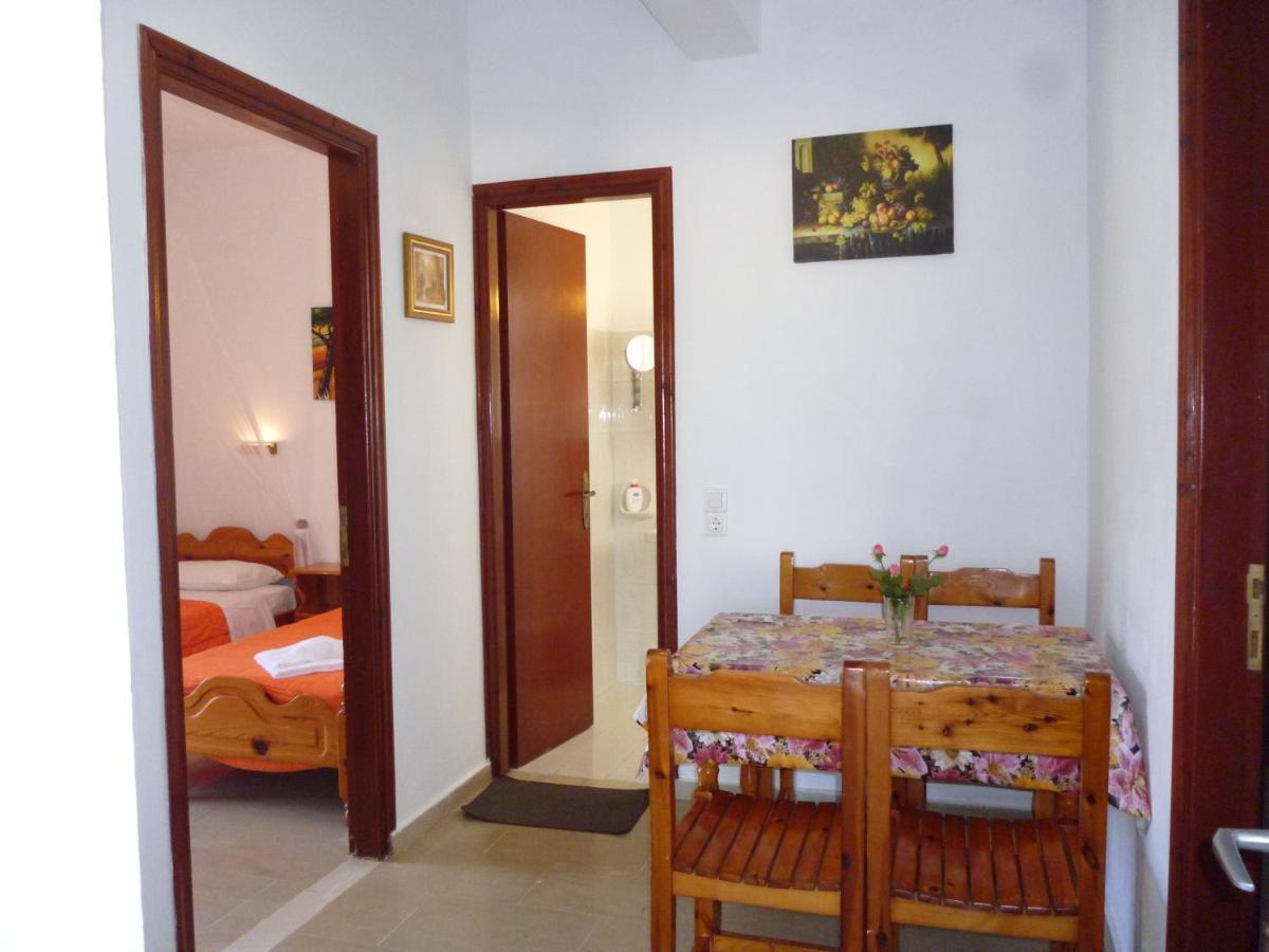 Kostas Apartments & Studios Agios Georgios Pagon Exteriér fotografie